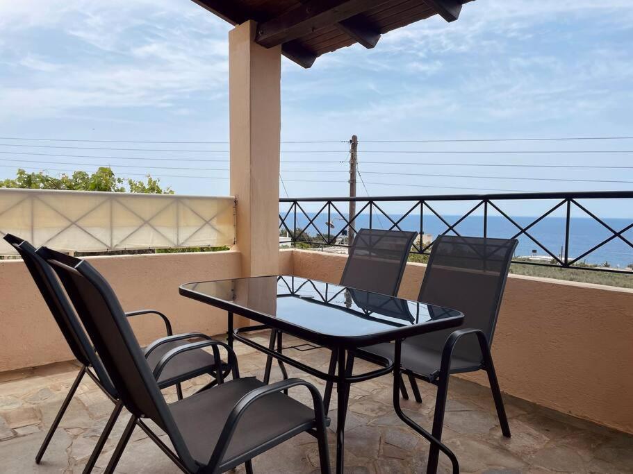 Almond Home Livadia  외부 사진