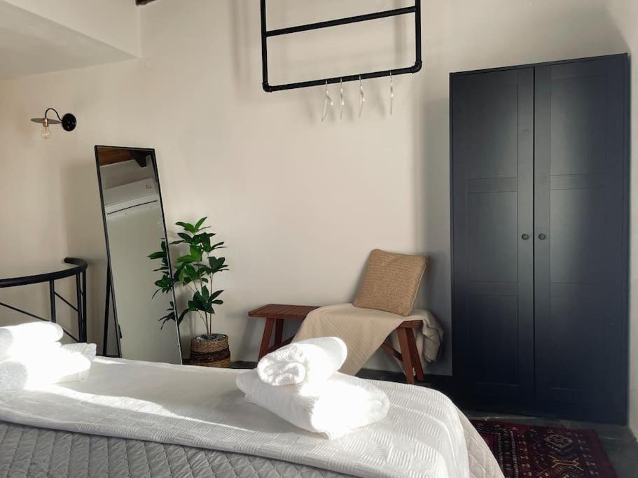 Almond Home Livadia  외부 사진