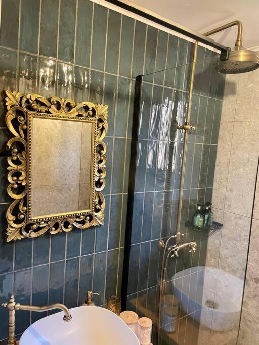 Almond Home Livadia  외부 사진